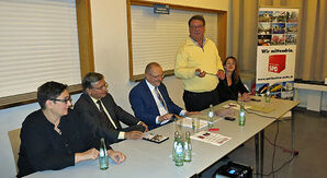 v. l. Gaby Spork, Prof. Dr. Christoph Zöpel, Axel Schäfer, Reiner Lehmkuhl, Simone Gottschlich | Foto: G. Mlynarczyk