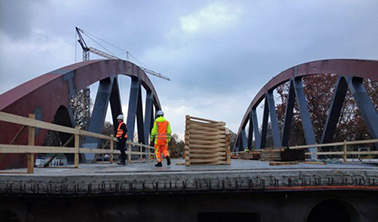 neue Buselohbrücke im Bau